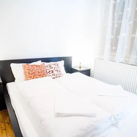 Palace Trees Apartamento Budapest